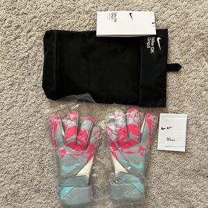 Nike GK Grip3 Goalkeeper Soccer Gloves Ocean Cube Pink Blast HQ0256-395 Size 9